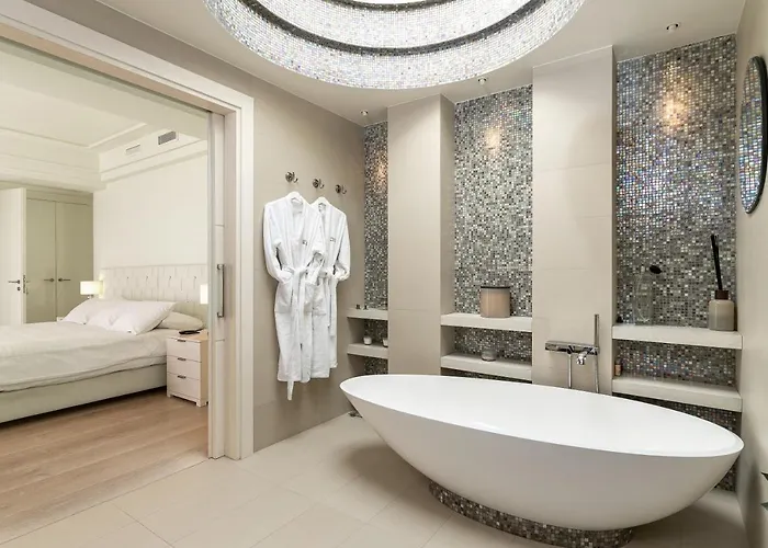 Tess Penthouse Deluxe Ds11