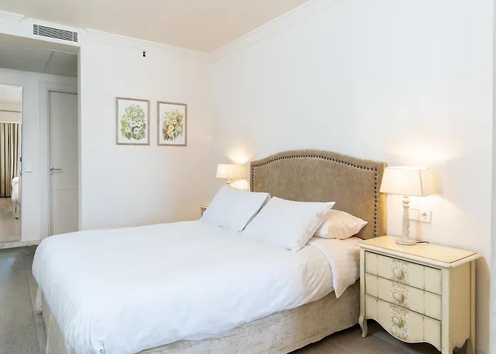 Apartment Tess Penthouse Deluxe Ds11 *